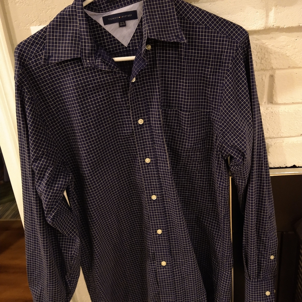 Tommy Hilfiger Shirt 32-33